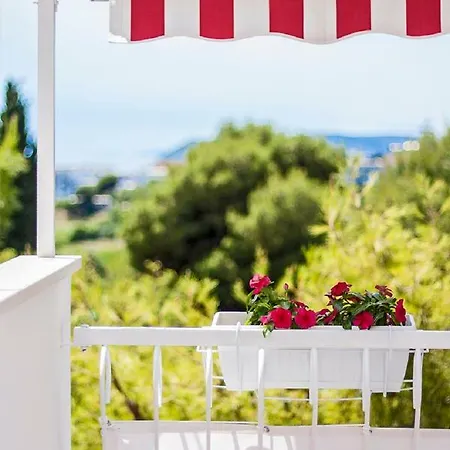 Apartmán Milana - Cozy With Free Parking *